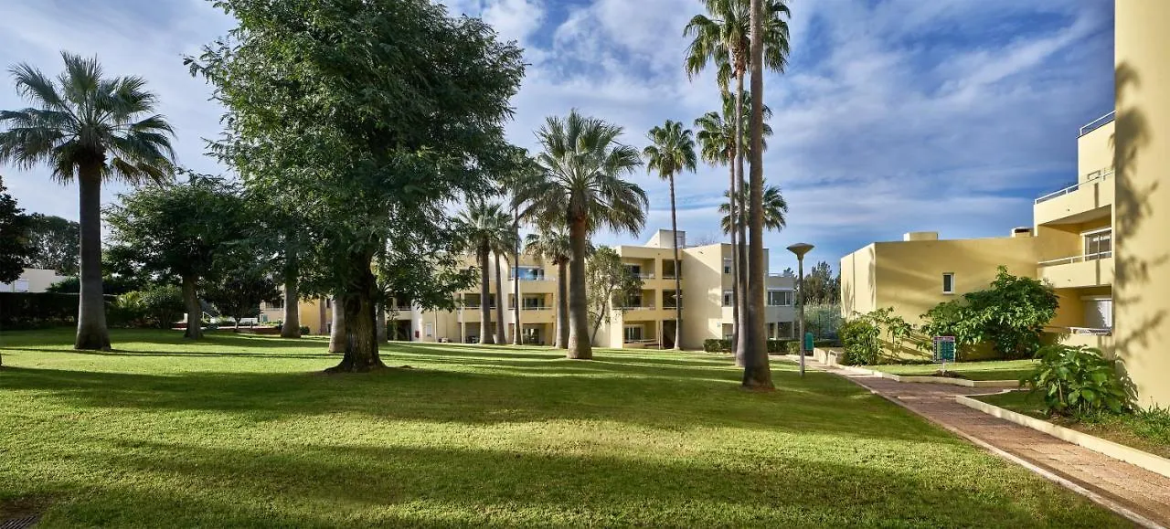 Parque Mourabel, Oasis Village & Pe Do Lago Vilamoura Aldeamento Turístico