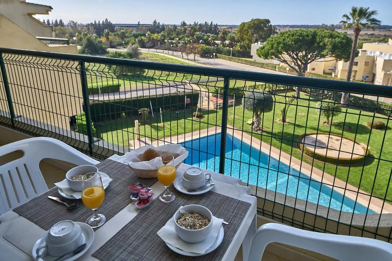 Parque Mourabel, Oasis Village & Pe Do Lago Vilamoura