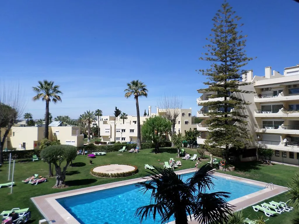 Parque Mourabel, Oasis Village & Pe Do Lago Vilamoura 3*,