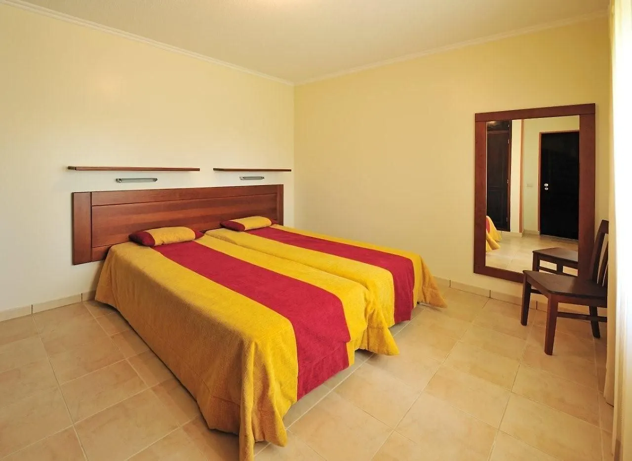 Parque Mourabel, Oasis Village & Pe Do Lago Vilamoura 3*,  Portugalia